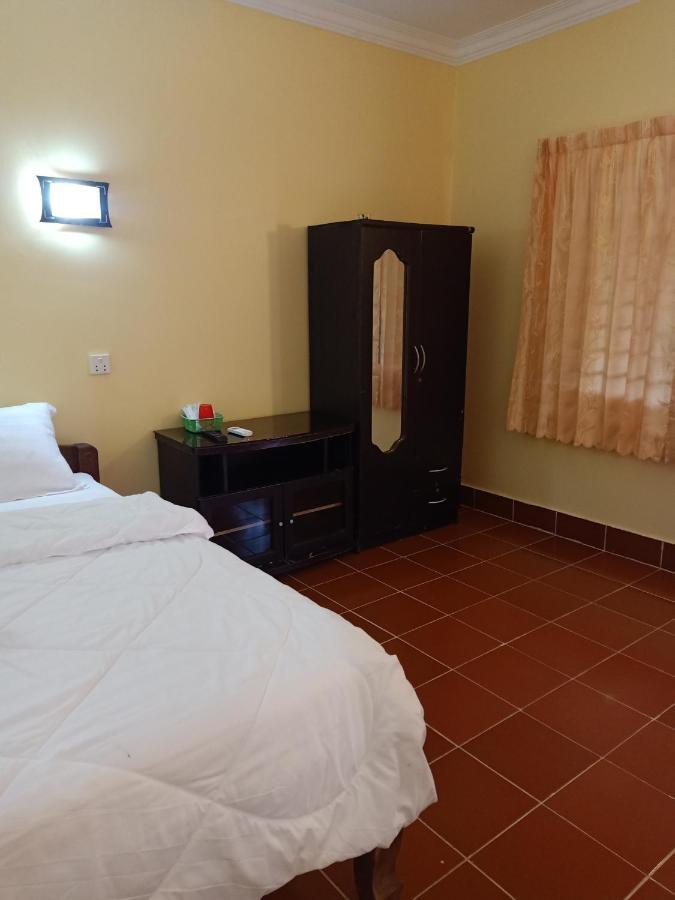 Pina House Hotel Kep Bagian luar foto